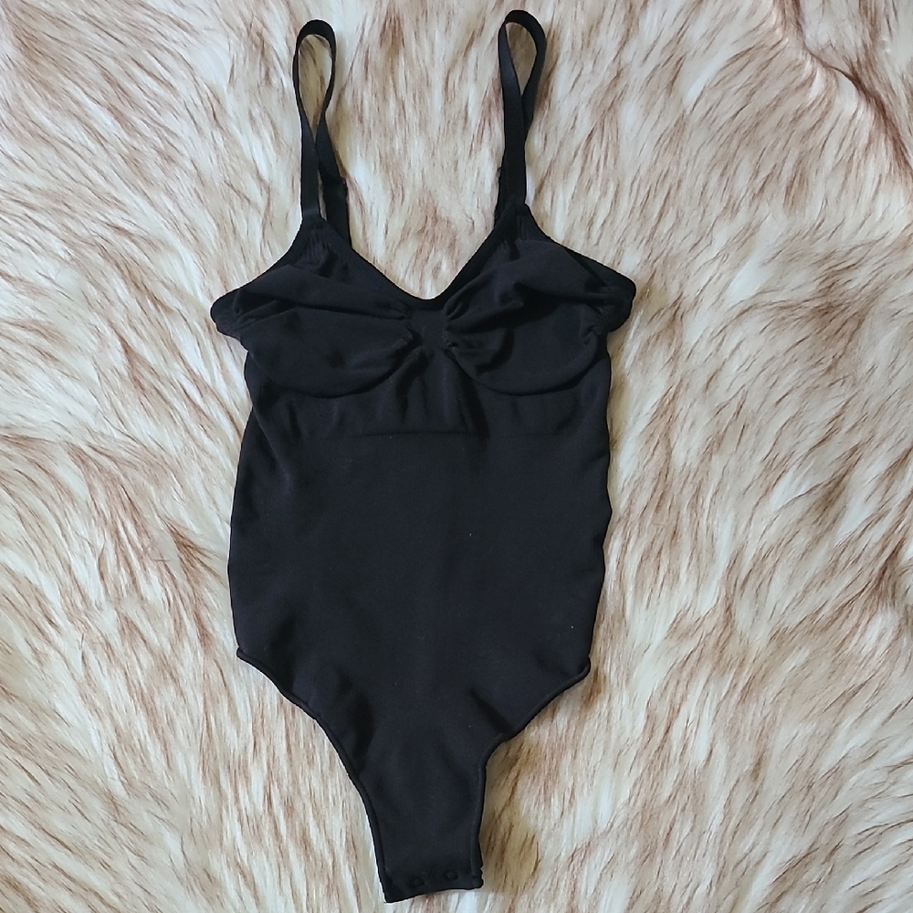 NWOT SKIMS Seamless Sculpt Thong Bodysuit Size XXS/XS